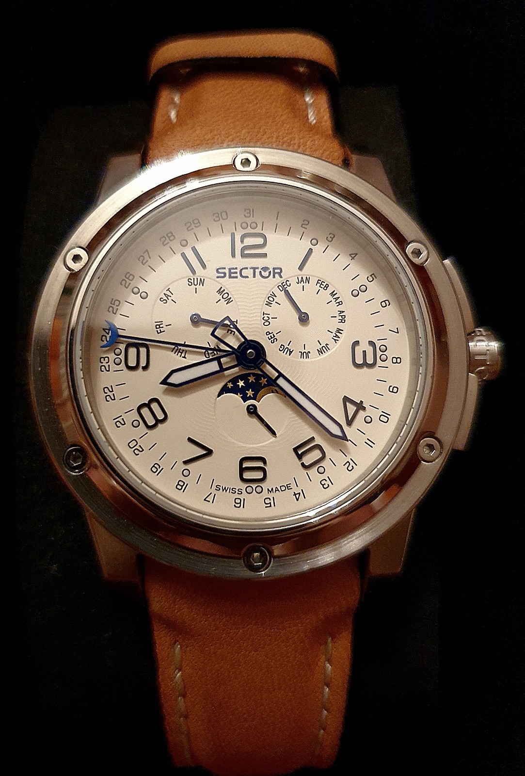 New Sector 850 Moon Phase Steel Leather 100Mt Swiss Made Watch
