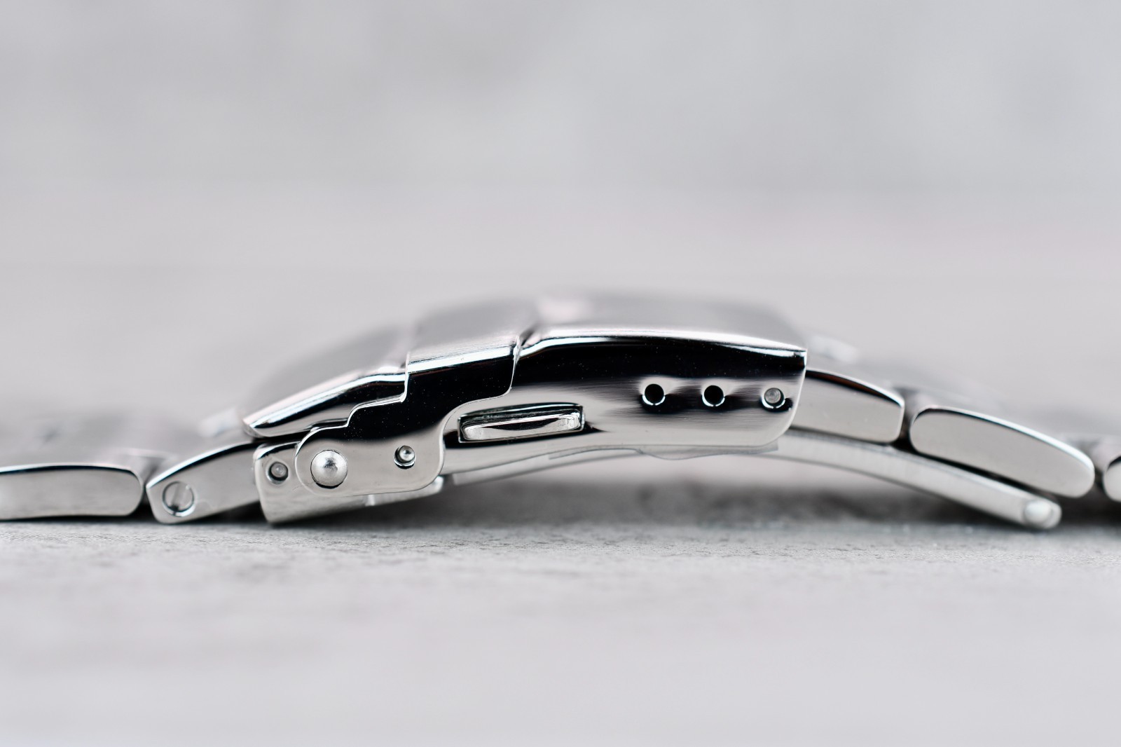 Brushed Silver Oyster Bracelet for Tudor Black Bay 58 Cases