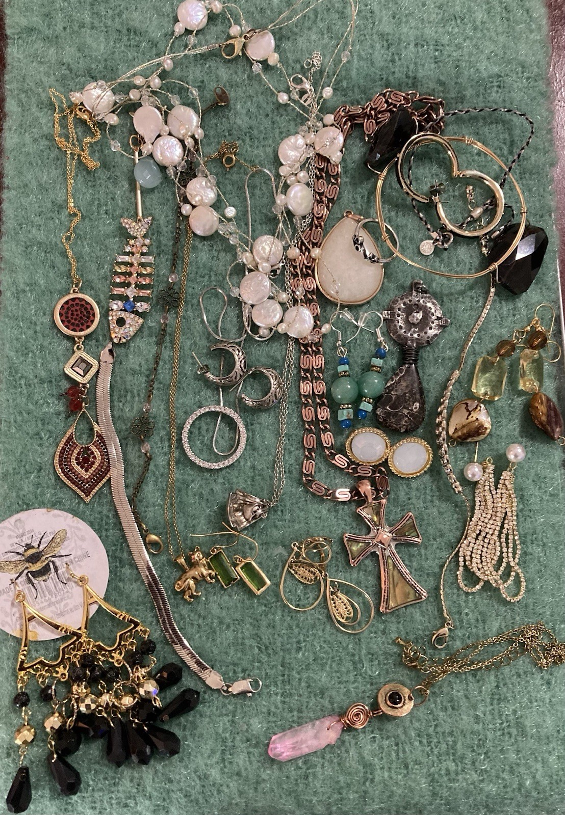 Coin Pearls Natural Stone Chacha Shell Fish& EyePoppers Costume Jewelry Lot A23A
