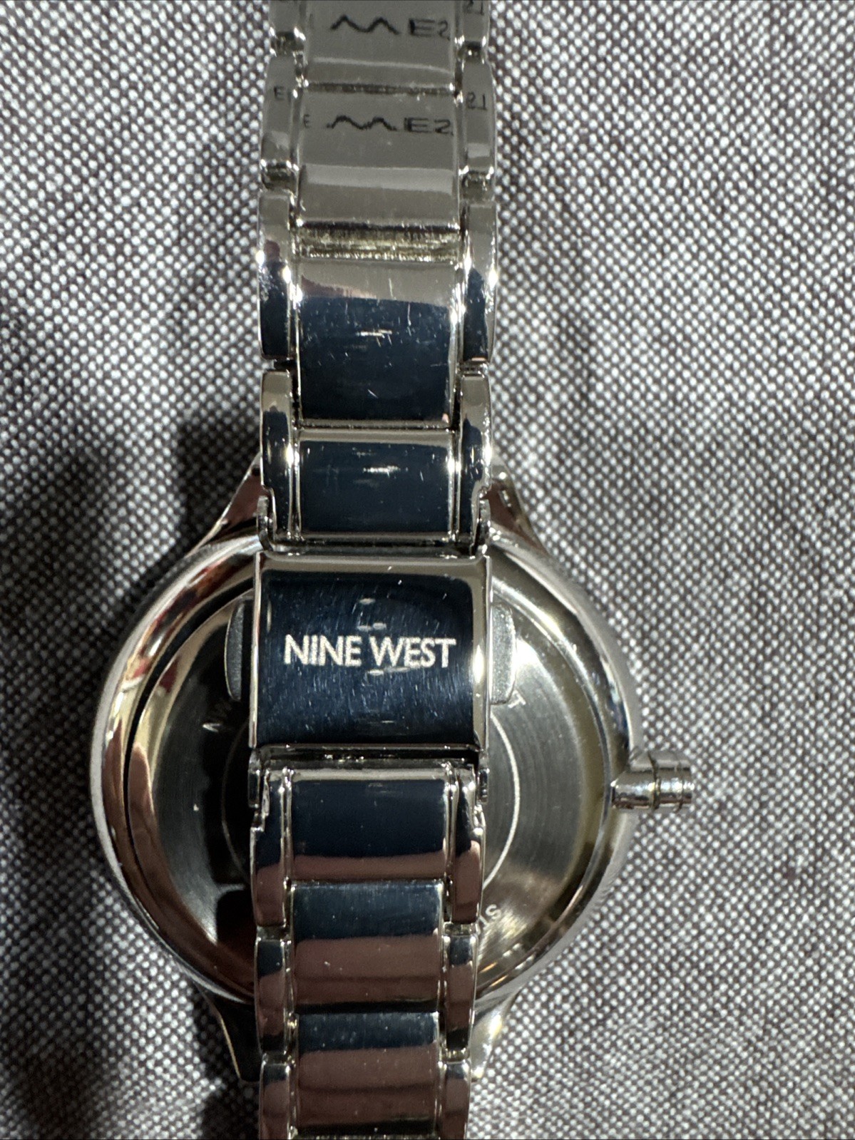 NINE WEST Glitter Dial Bracelet Womens Watch Silver NW2337 New In Box
