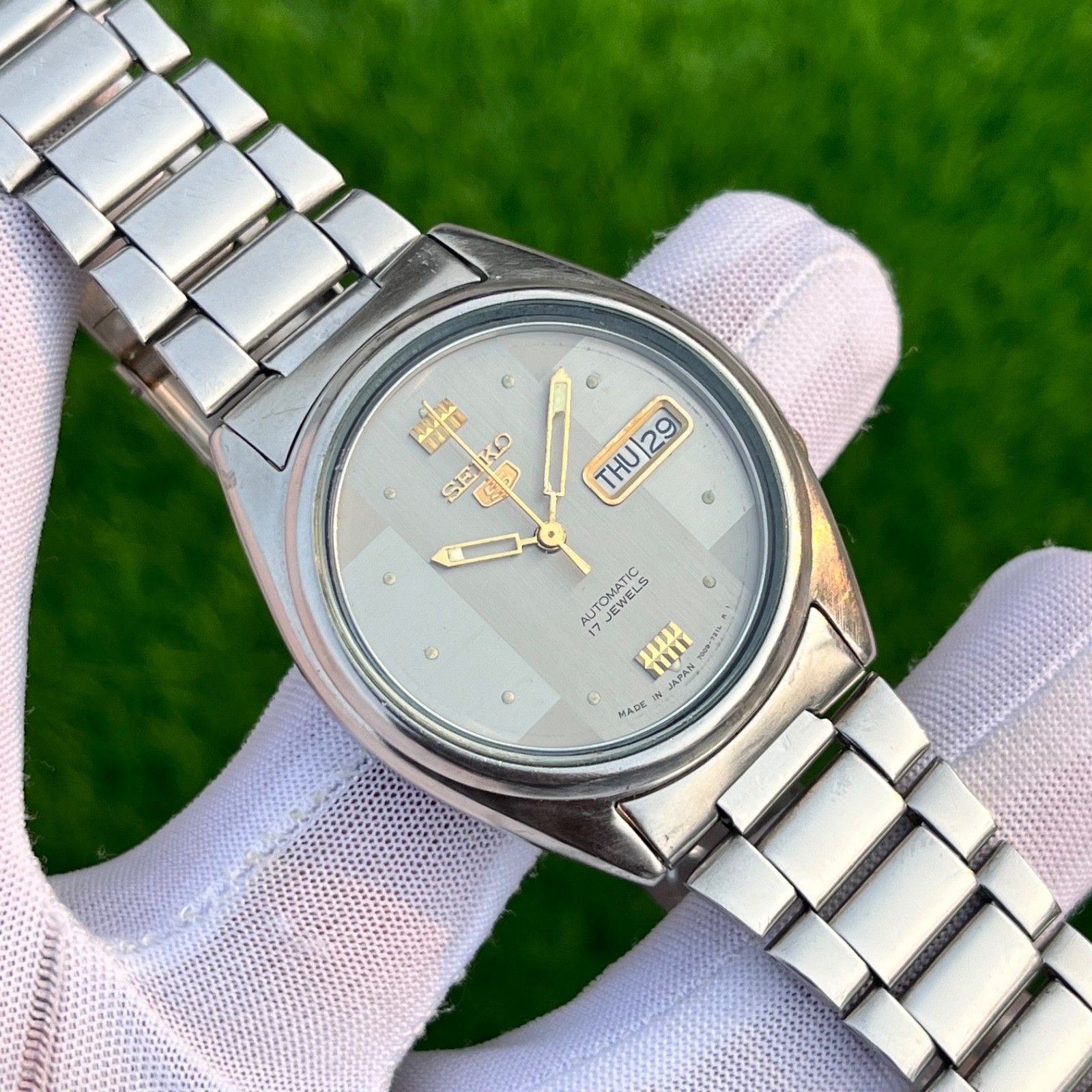 Vintage Seiko 5 Automatic Dress Formal Japan Made Men’s Watch 7009-821J