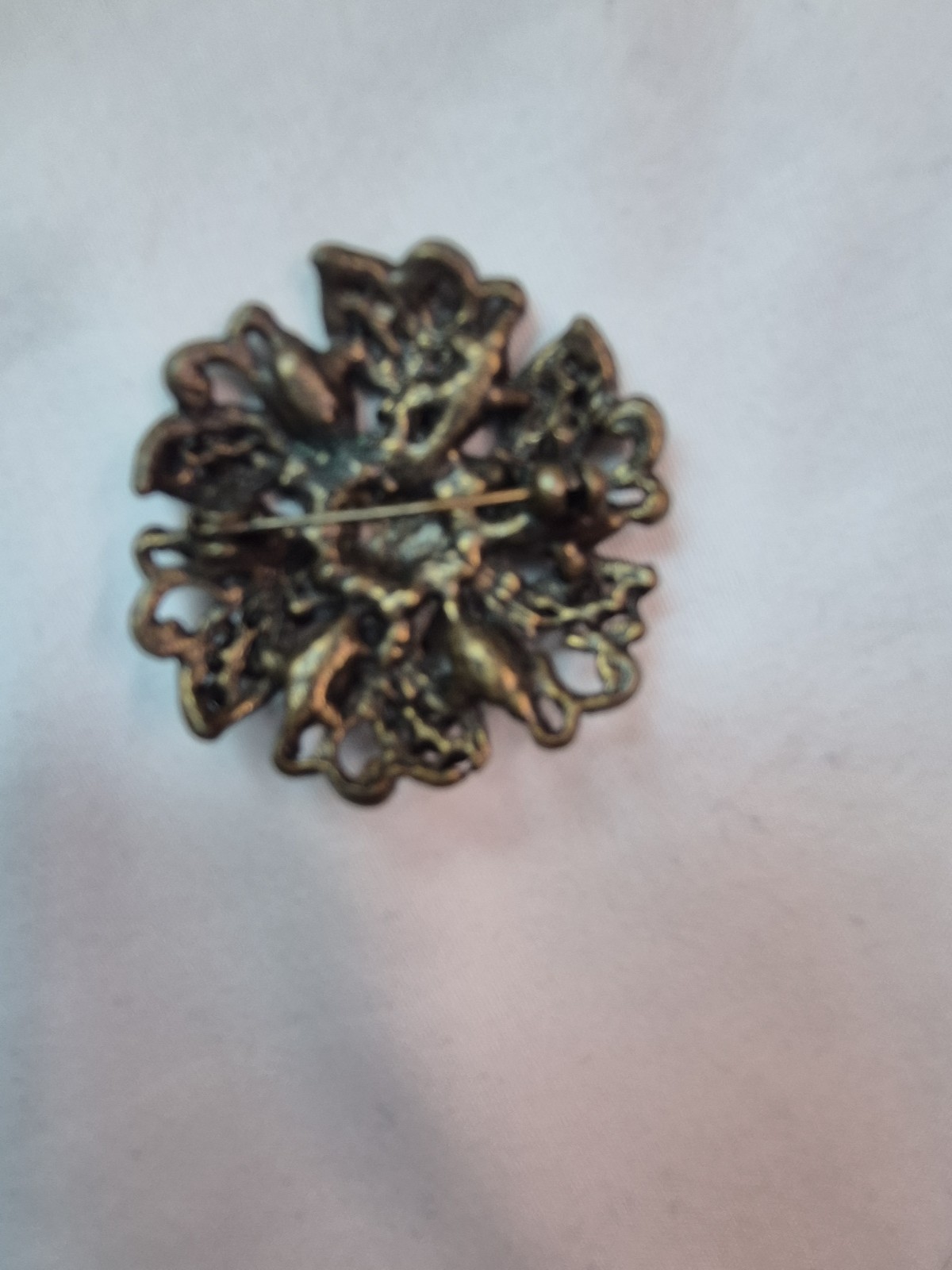 Vintage Brooches Lot Of Four