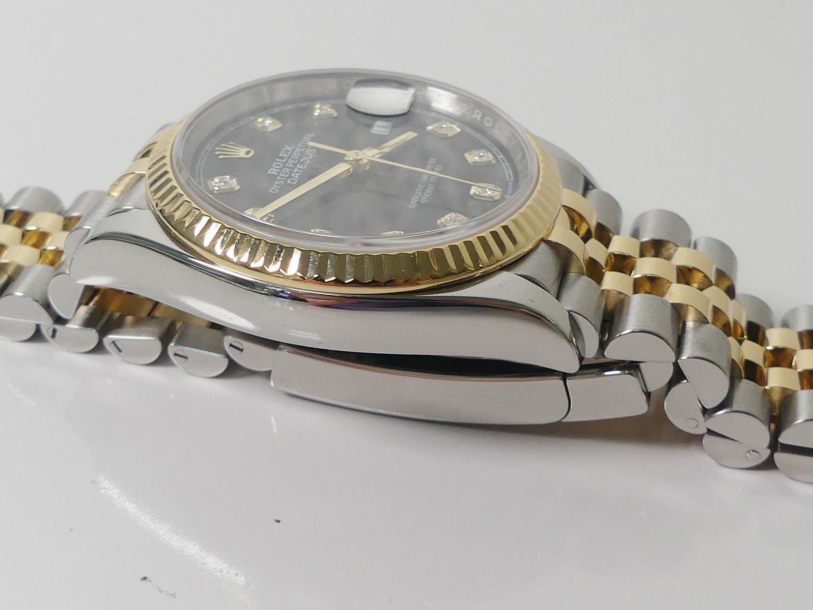 Rolex SS/18K yellow gold Datejust 36mm, black diamond dial, Jubilee 126233, box