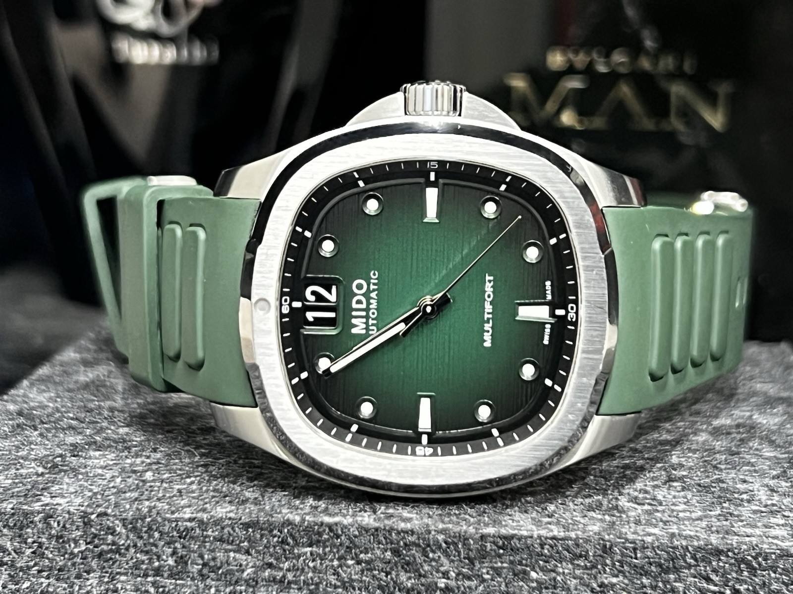 Mido Multifort TV Big Date Green Dial Automatic – Full Set + Extra Rubber Strap