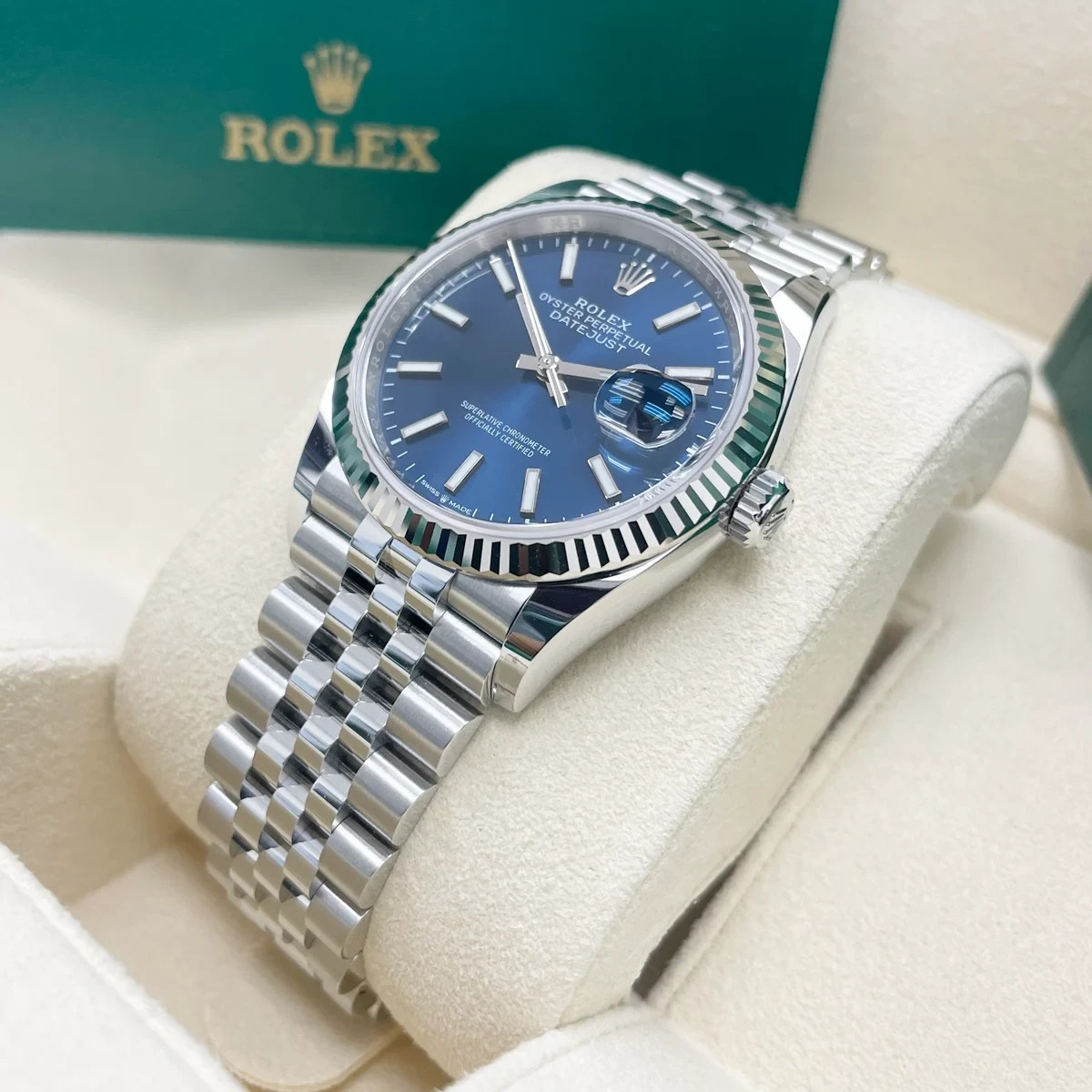 New, unworn Rolex Datejust 36mm Fluted Bezel, Black Dial. Ref. 126234