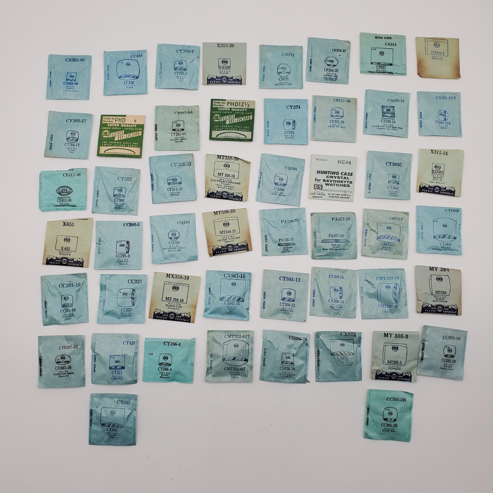 Lot of 50 G.S. Watch Crystals for Various Watch Maker NOS Various Sizes #28
