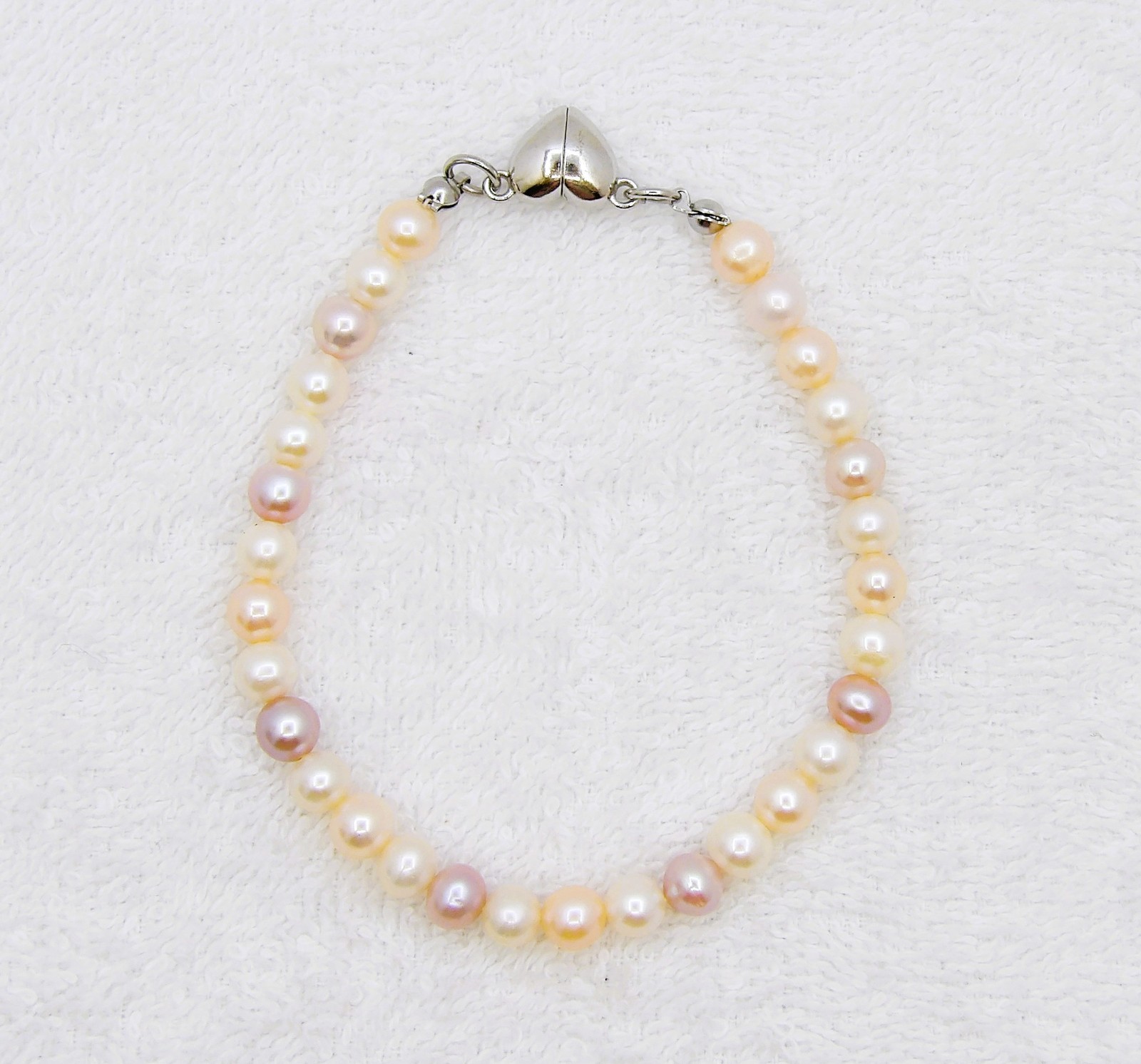8 inches long White, Peach Purple Potato Genuine Freshwater Pearl Bracelet BRT36