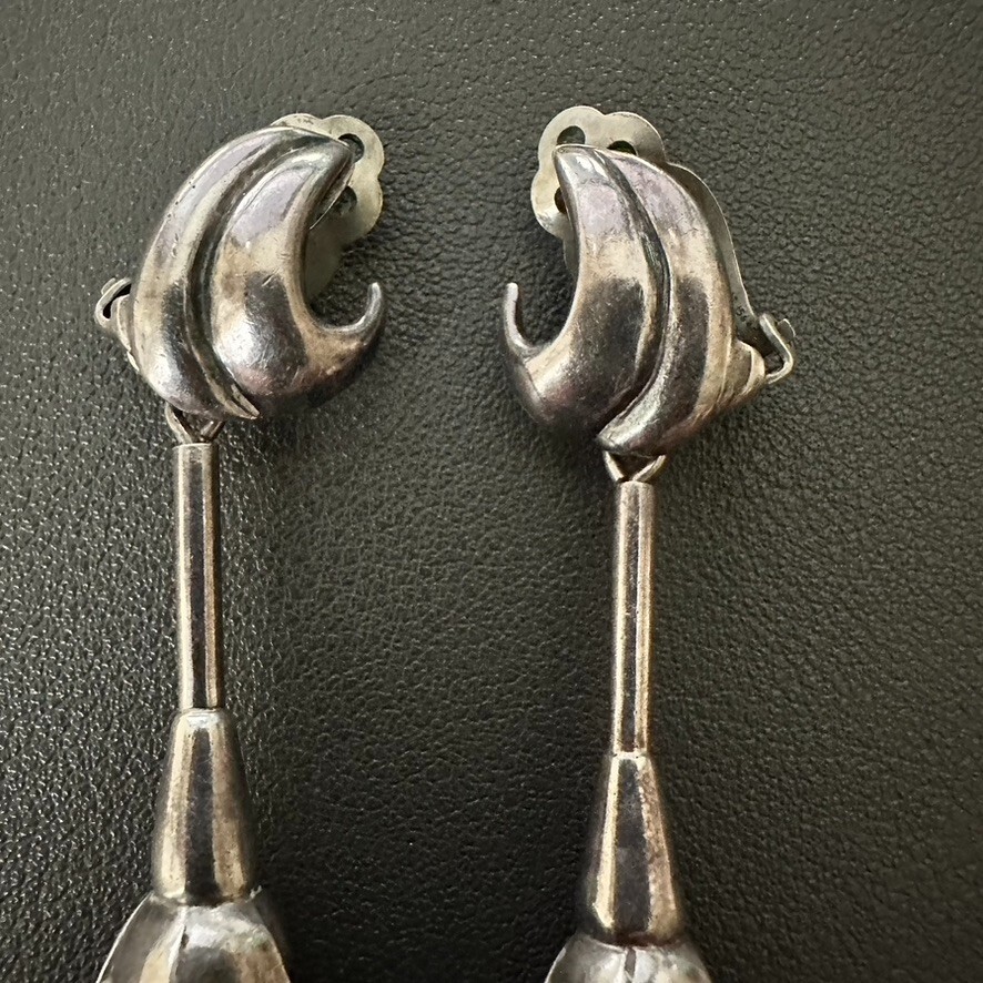 Antonio Pineda Taxco Mexico 970 Silver Flower floral Drop Clip Earrings