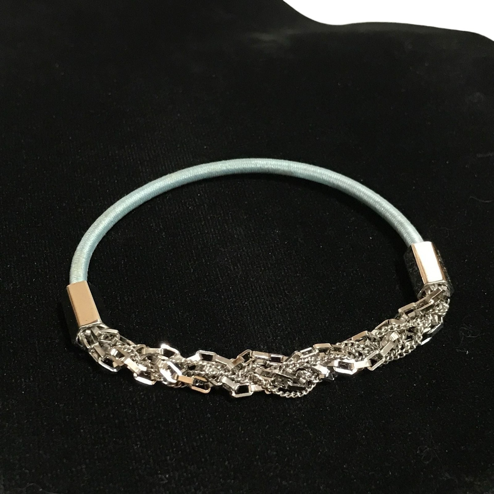 Henri Bendel New York Silver Tone Multi-Chain Elastic Bracelet Blue Band