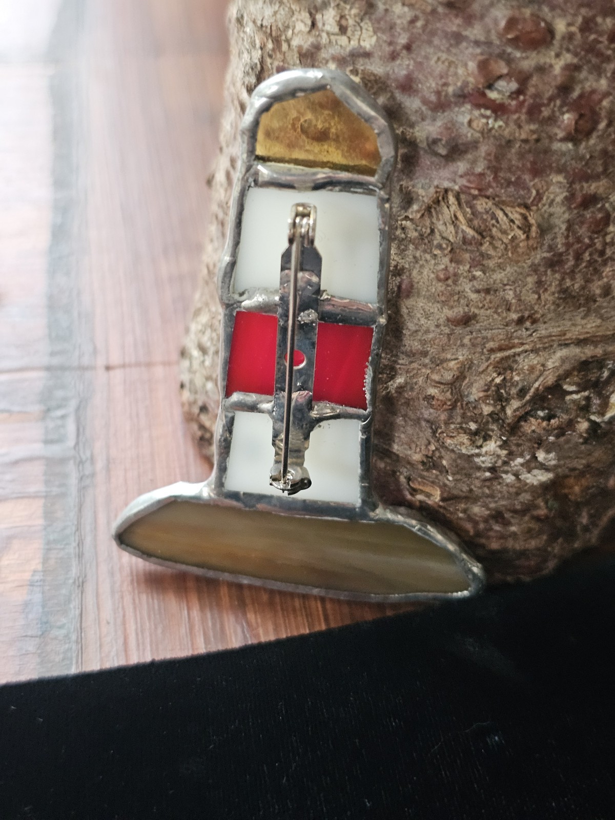 Vtg Retro Handmade Stained-Glass Large 3″ Lighthouse Brooch Pin Red White Sand