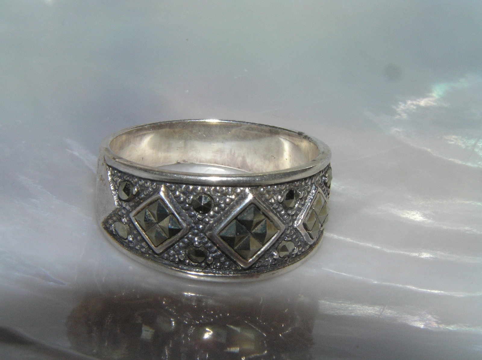 Estate Slightly Tapered 925 Marked Sterling Silver Three Tipped Squares Marcasit