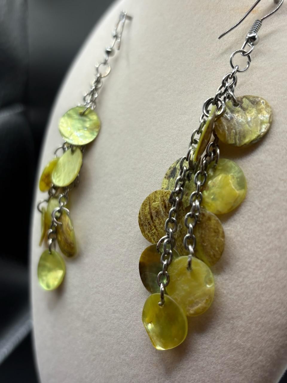 Vtg Boho Mustard Yellow MOP Disc Waterfall Dangle Earrings Hook