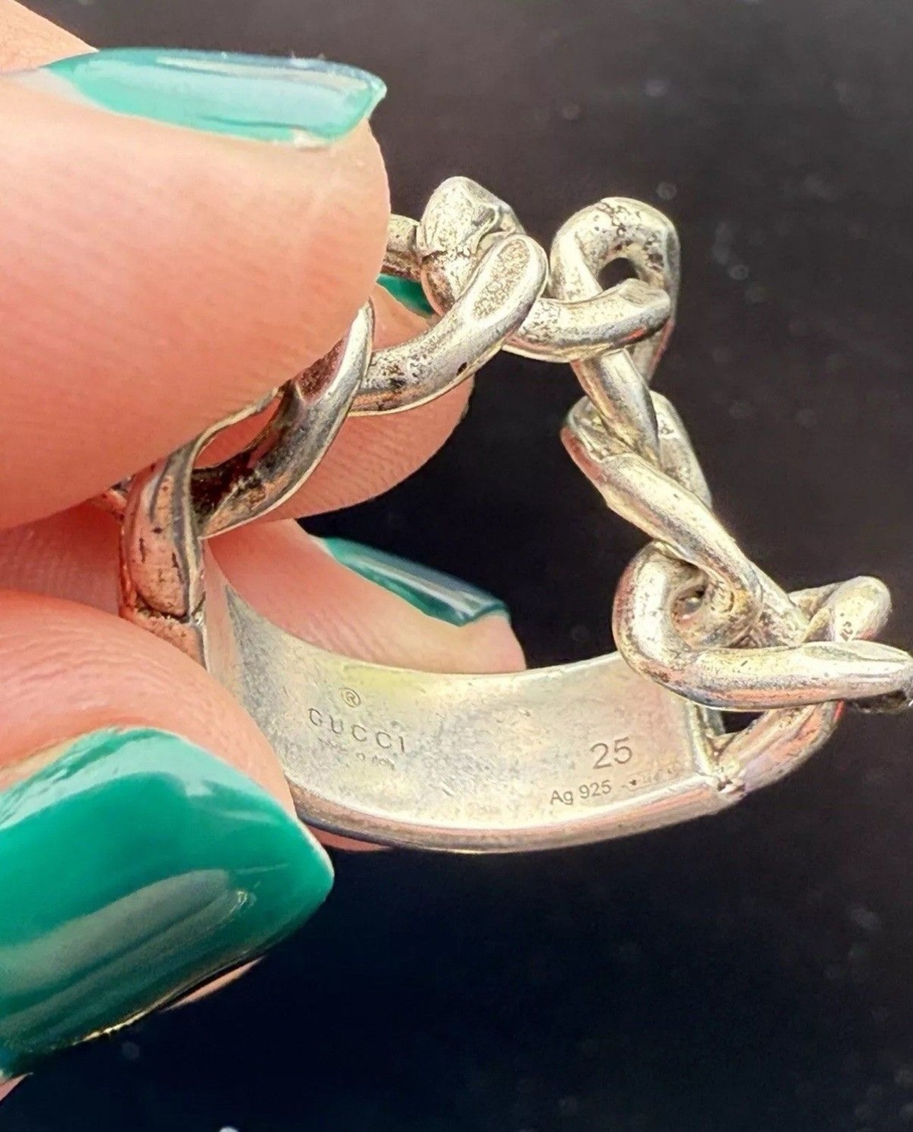 Gucci Logo Sterling Silver & Enamel Plaque Chain Ring Unisex Size IT25 US 11 NEW