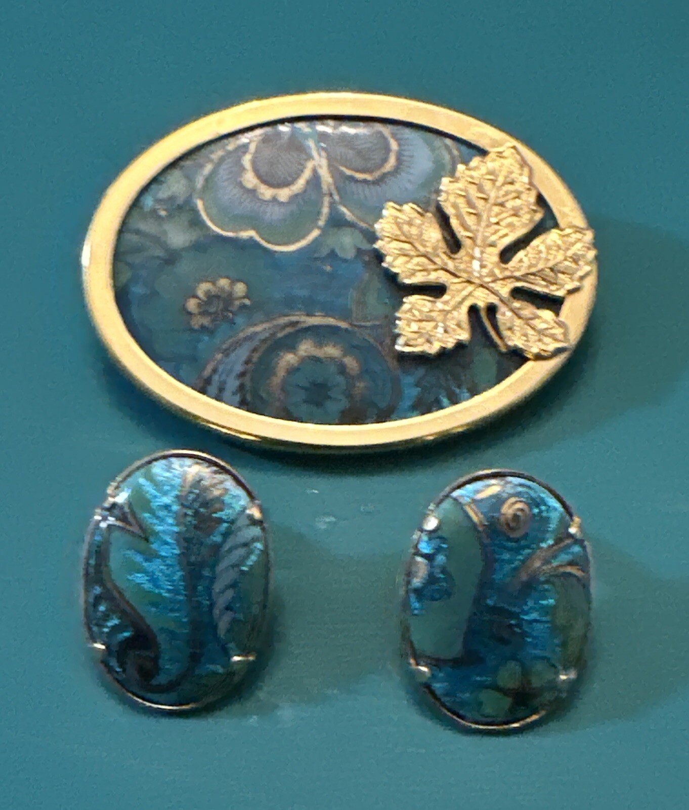 VINTAGE JEWELRY BROOCH EARRINGS SET ai MIDAS SPAIN BLUE ENAMEL TROMBONE CLASP