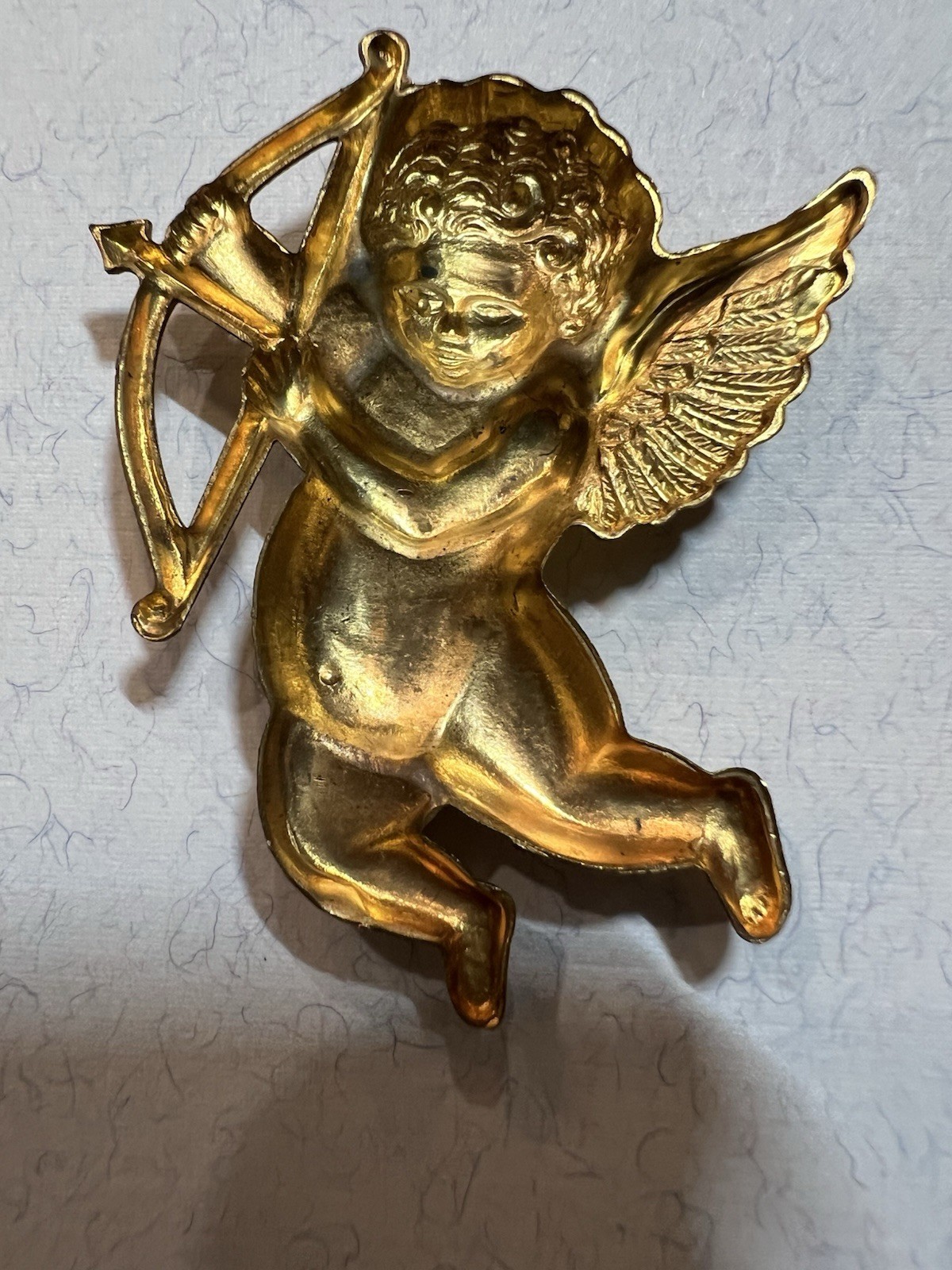 VINTAGE CUPID RAW BRASS STAMPING FROM FAMOUS MAKER FOR JEWELRY/CRAFT/DECOR NOS