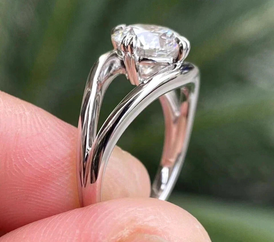 RARE Certified 3.00 Ct Ct White Treated Diamond Solitaire Ring In 925 Silver
