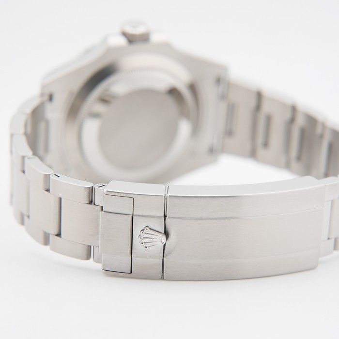 ROLEX Submariner Date 41 126610LV Warranty 2023 Box/Paper