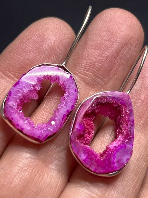 B6291 2pr Amethyst Geode & Hot Pink Agate Druzy Dangle Earrings Crystal Silvertn
