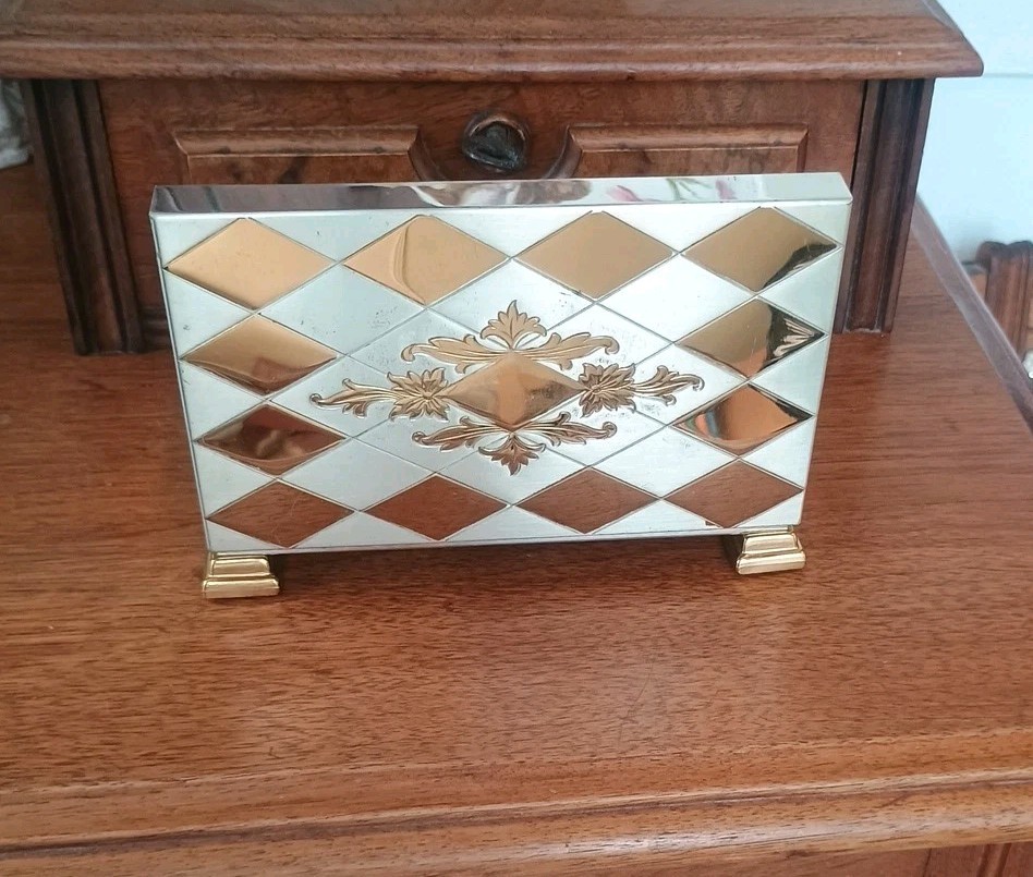 Minaudiere Compact Cigarette Makeup Footed Case Longines Watch Box 4×6 Dresser
