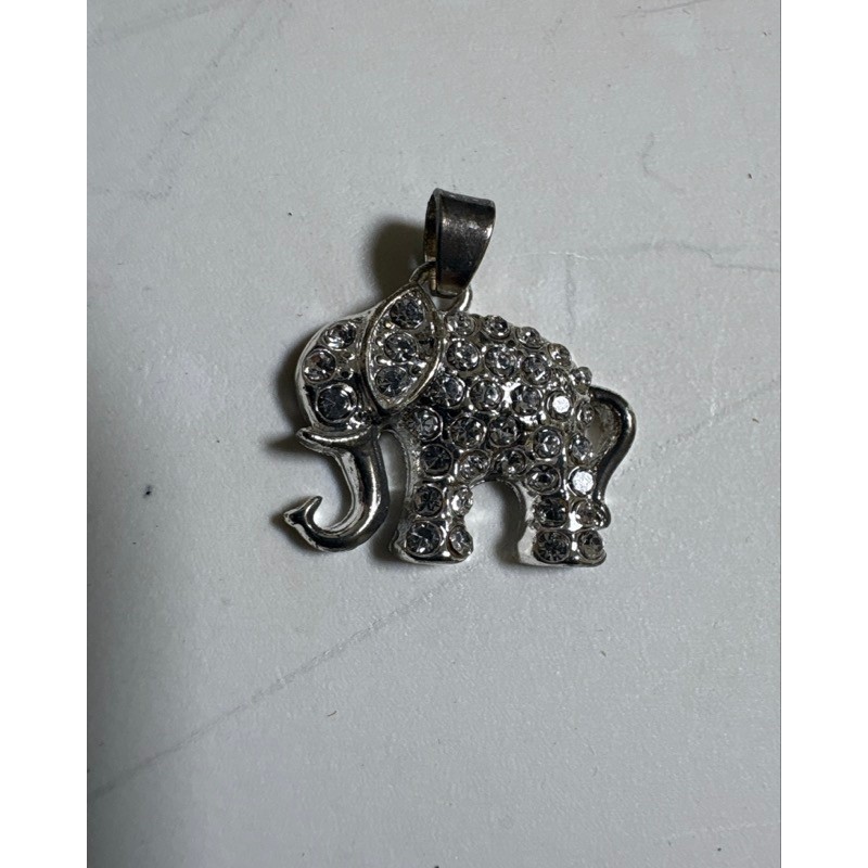 Izzy & Liv Silver Plated Layered Necklace Africa Elephant Nefertiti Pendants