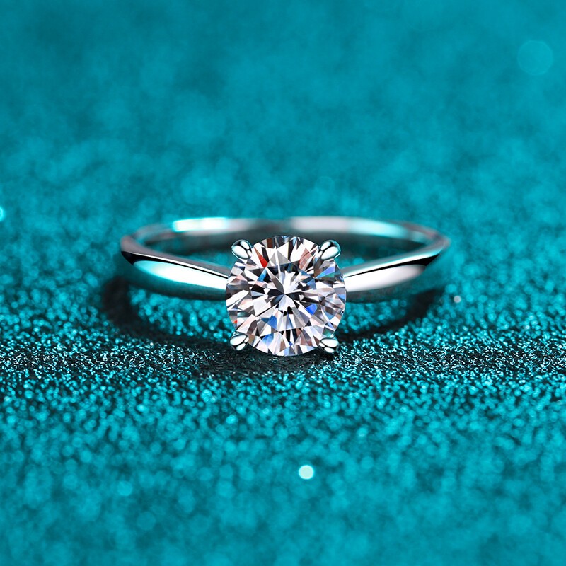 0.5Ct-2Ct VVS1 Moissanite Solitaire Wedding Engagement Ring 925 Sterling Silver