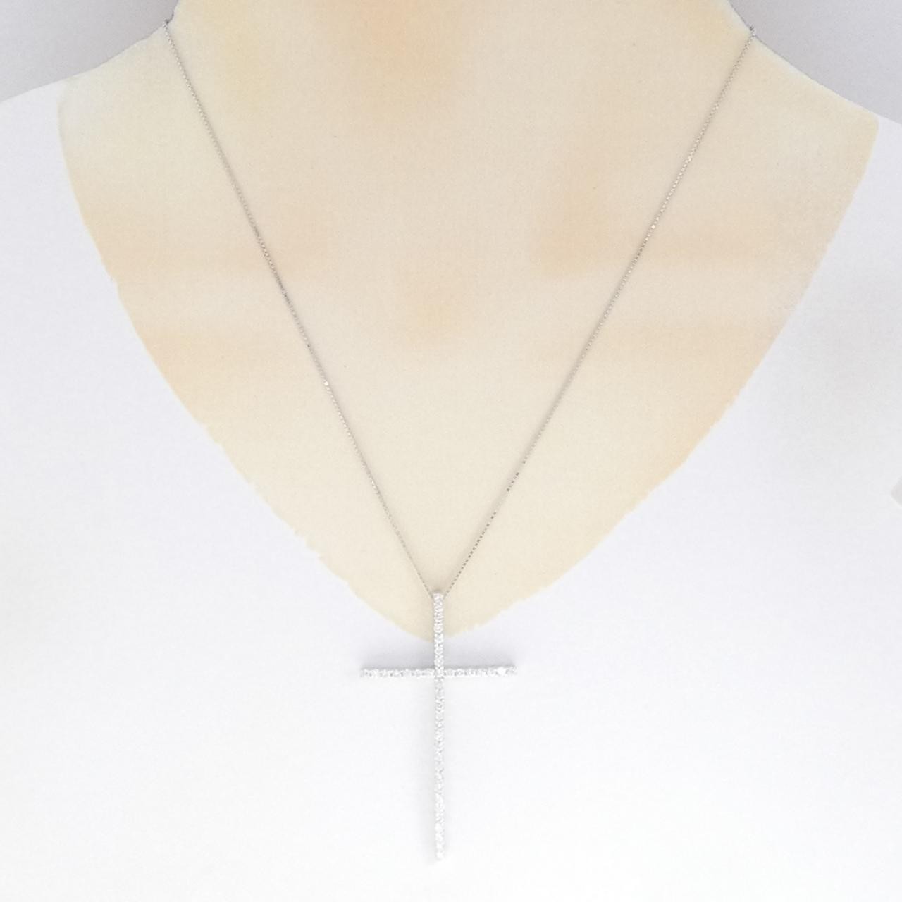 Authentic K18WG Cross Diamond Necklace 1.01CT #270-004-157-7988