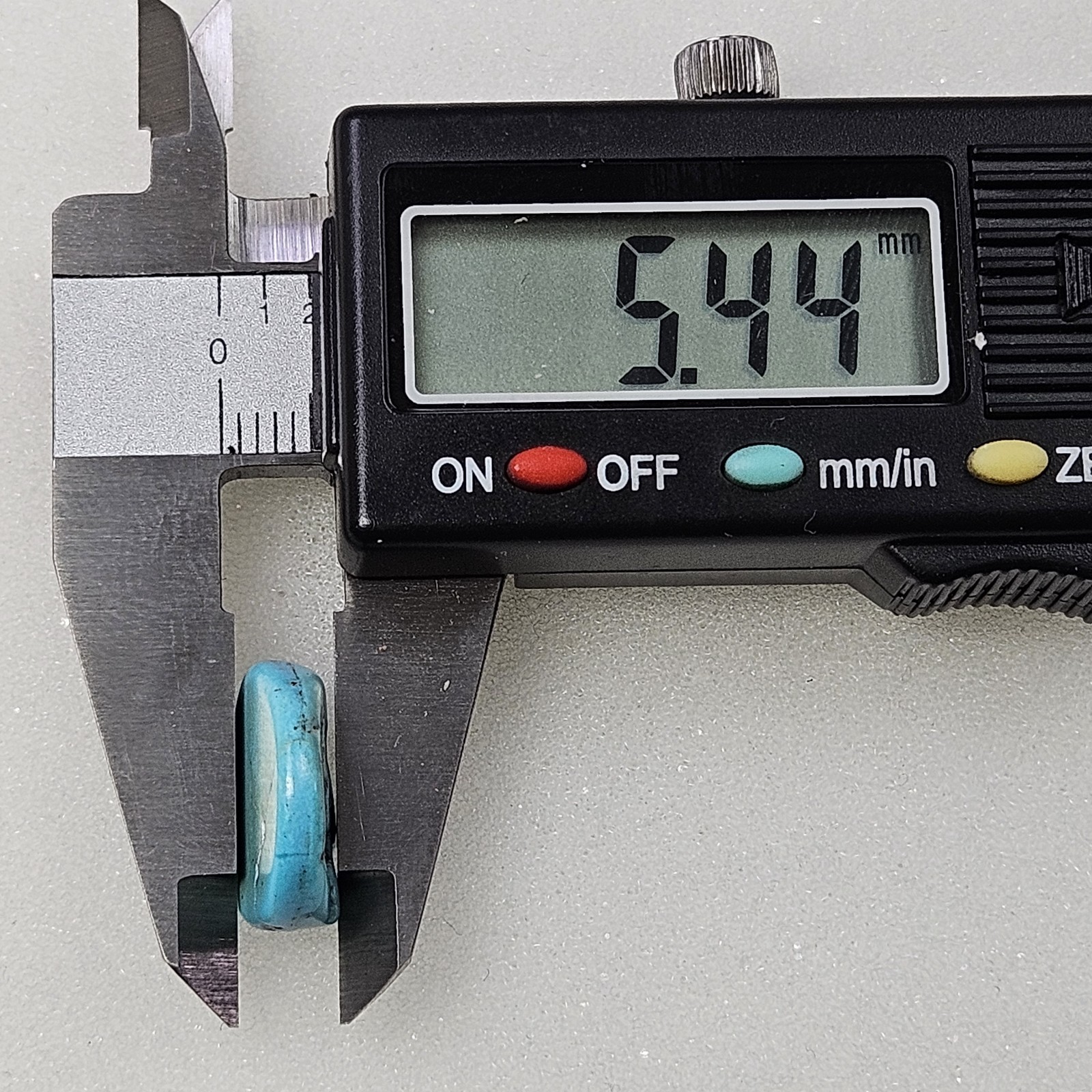 Estate 7.3 Carat Freeform Turquoise Nugget Cabochon Seafoam Unbacked Navada TQ