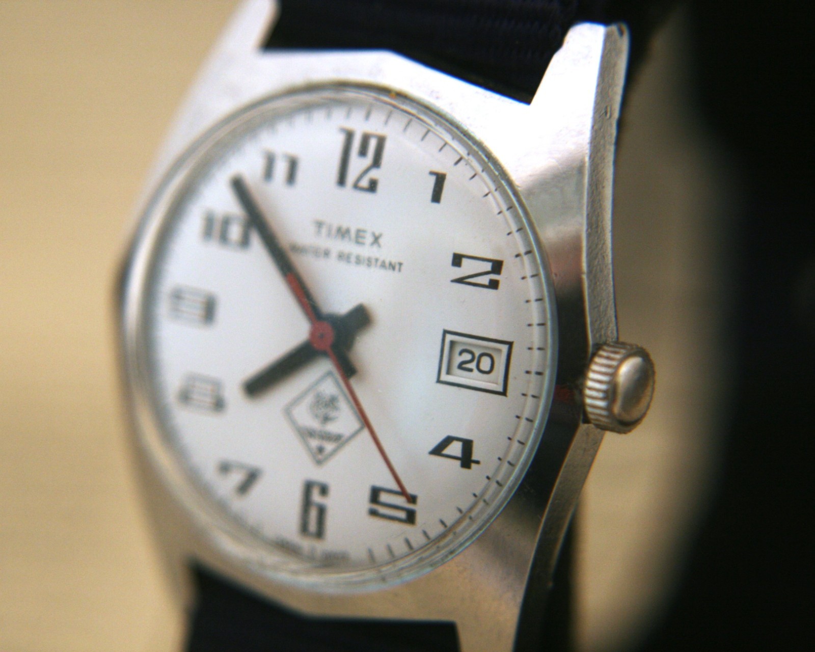 Rare 1977 Timex Fun Timer “Cub Scout” pristine white dial wristwatch, running