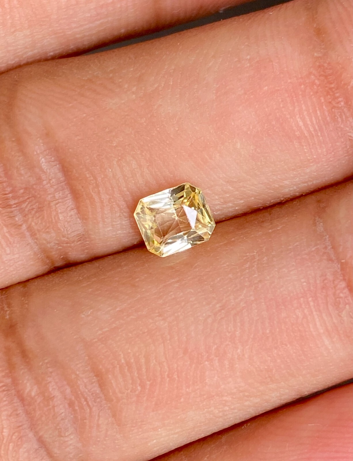 Yellow Sapphire 0.82 Carat, Excellent Cut Octagon Calibrated, Natural Sapphire