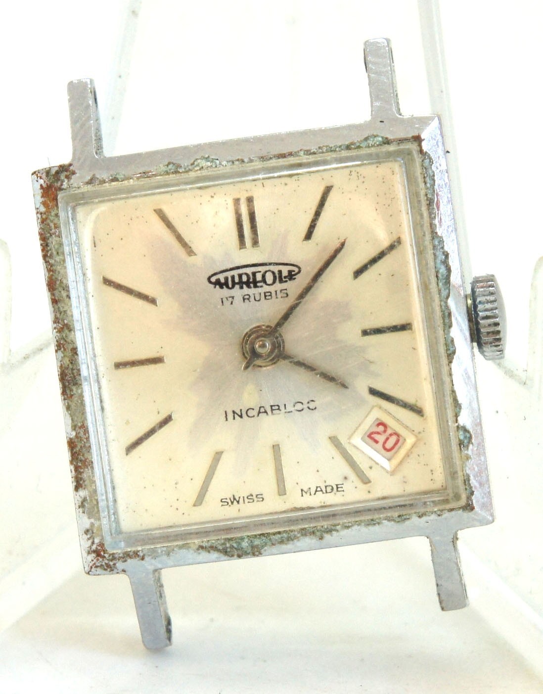Vintage Aureole 17 Rubis Incabloc Square Swiss Watch Date Runs Well 19.5mm Case