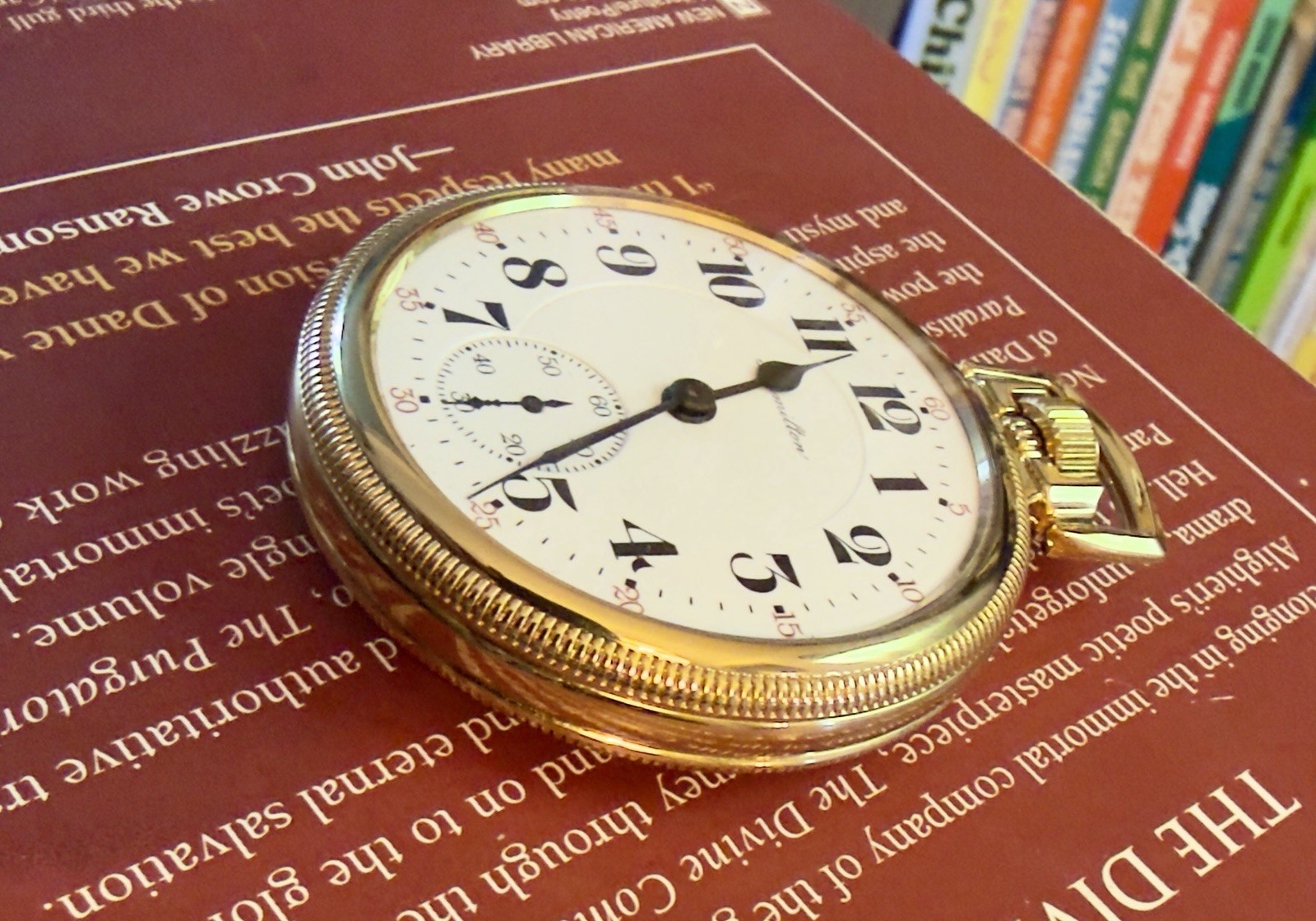 1952 Hamilton 992B, M5, 21j, 16s, 6 Adj, Railroad Watch in Dual View CWCCo. Case