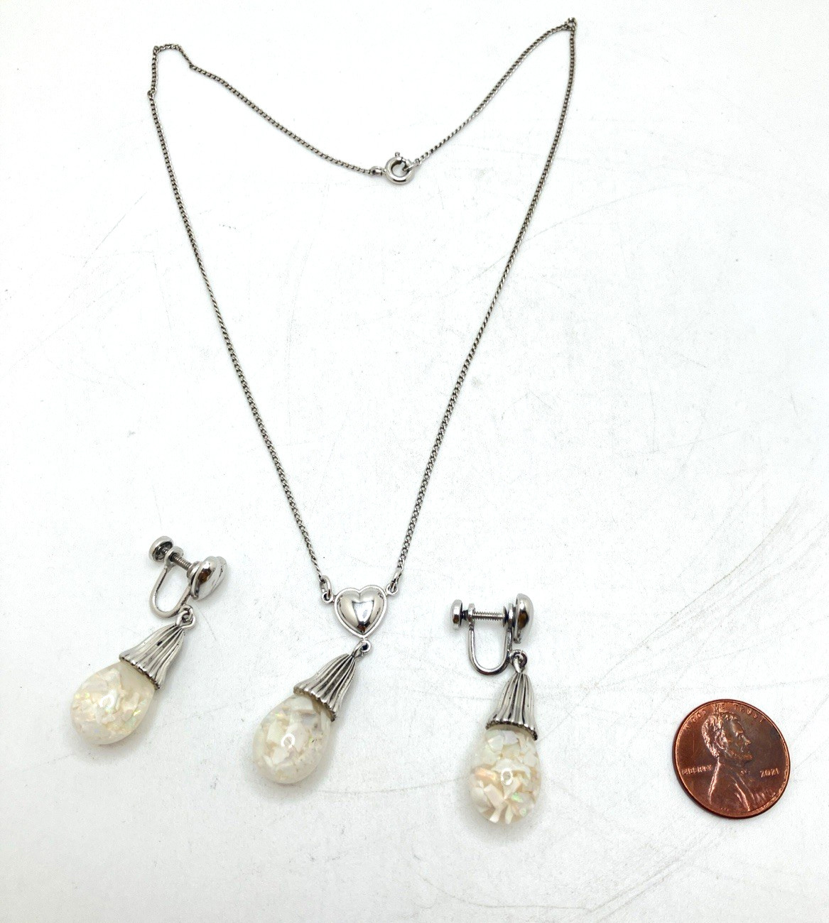 Silver-Toned Opal Flake Amco Earring & Necklace Set
