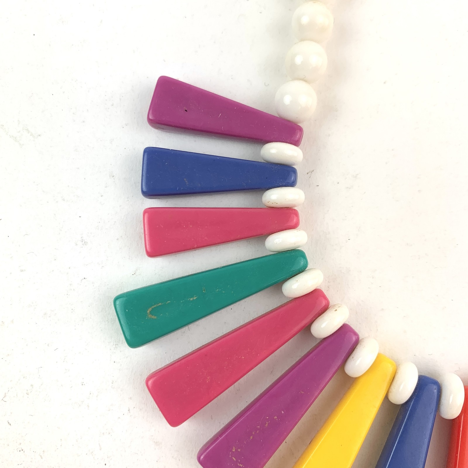 Vintage 80s 90s Colorful Geometric Fan Bead Necklace Retro Plastic Resin
