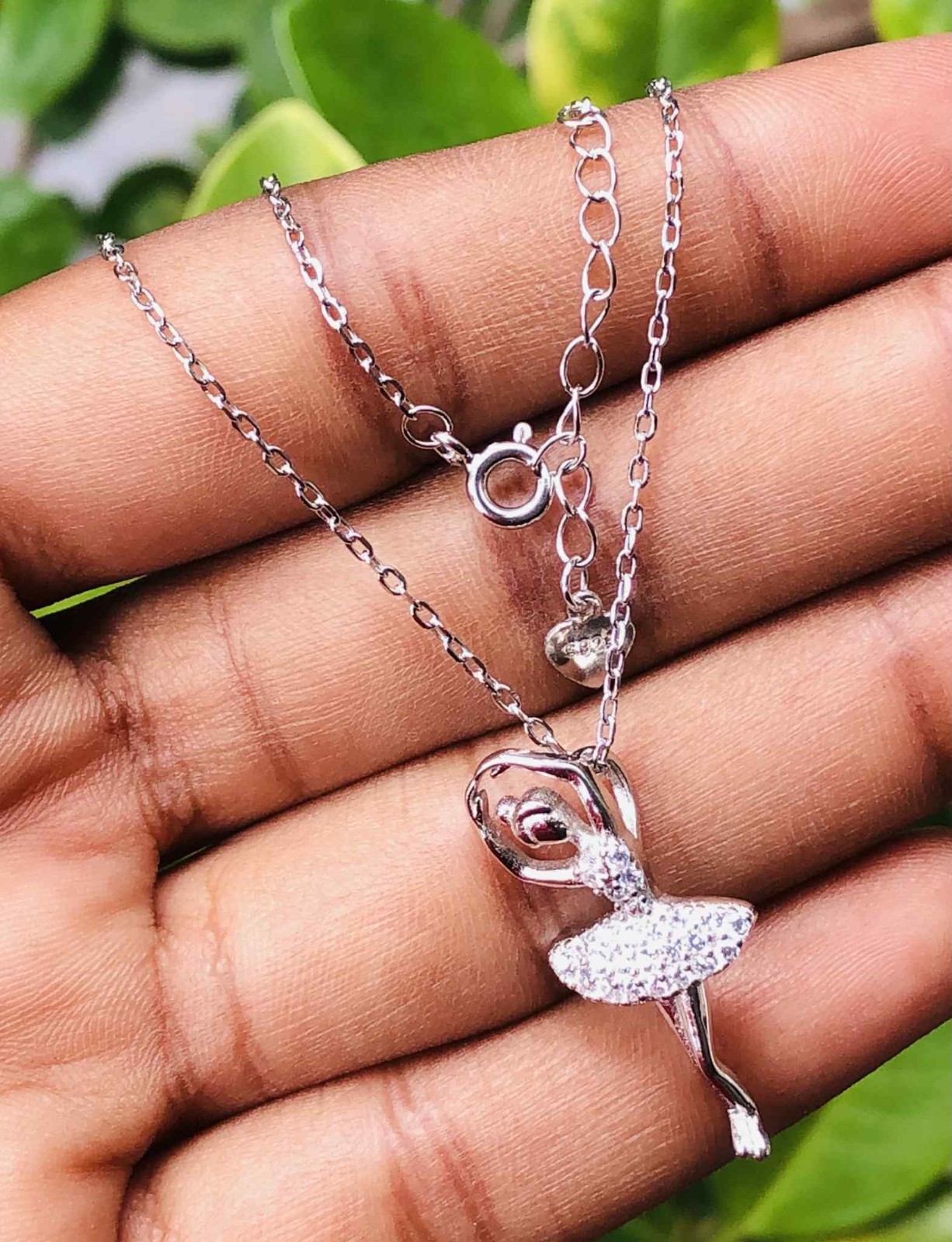 3 Grams 18 Inches .925 Sterling Silver White Topaz Pendant With Necklace 74 Z498