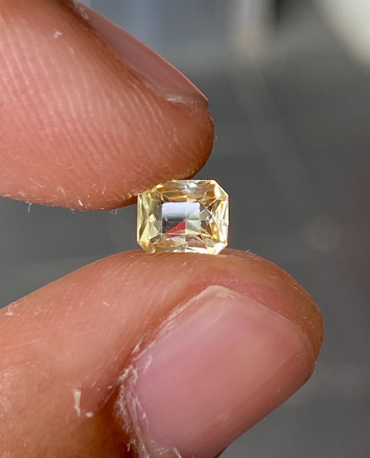 Yellow Sapphire 0.82 Carat, Excellent Cut Octagon Calibrated, Natural Sapphire