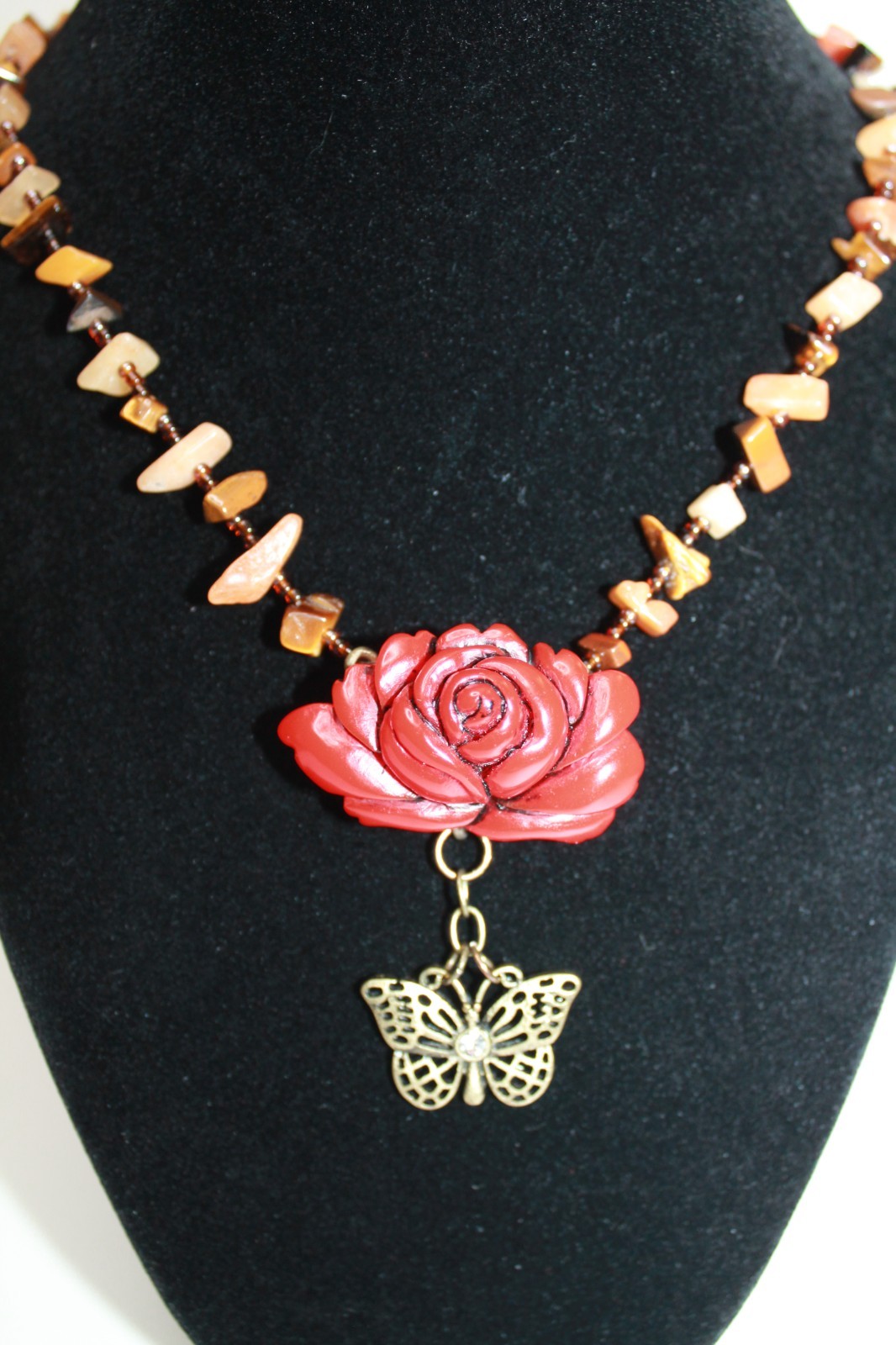 Tiger’s eye & agate chip Carved rose cabochon butterfly pendant necklace