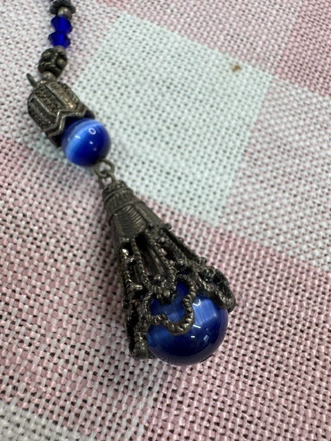 Vintage Czech Style Cobalt Blue Glass Sautoir Lariat Necklace Cat’s Eye 36″ Boho