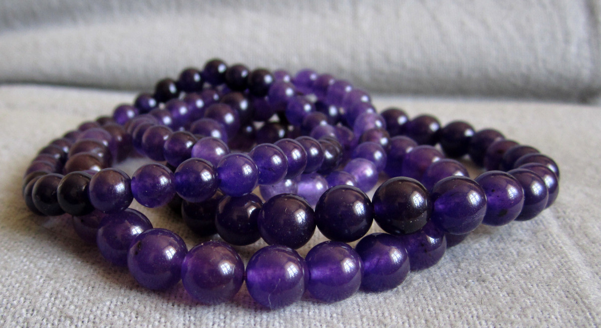Amethyst Bracelet • Approx Ø 6.3/8.5 mm / 14-20 cm • Elastic