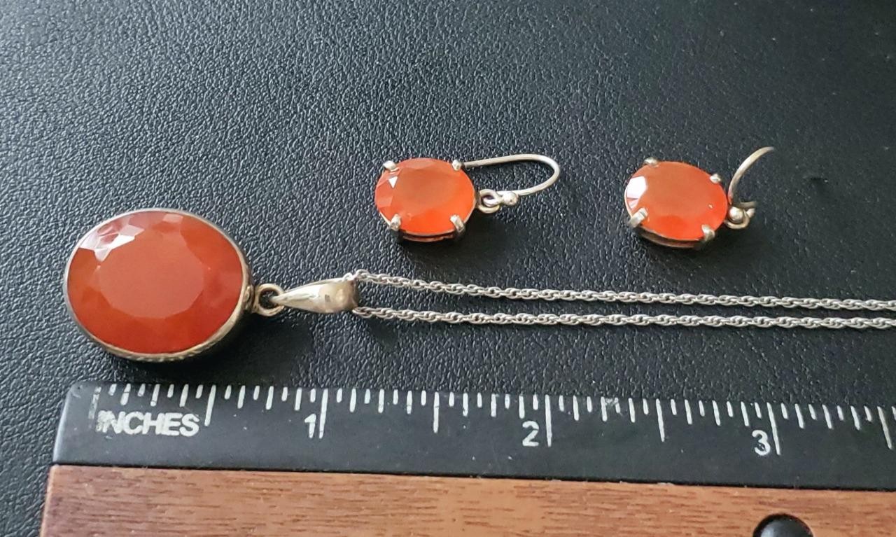 Vintage 925 Sterling Silver Carnelian Necklace / Earrings Set (13.5 grams)!