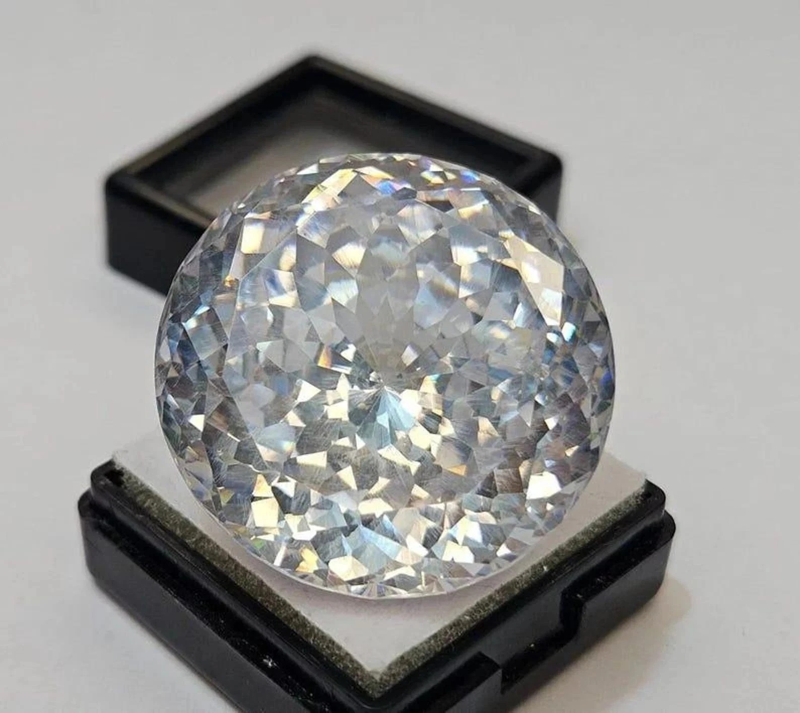 50 Ct White Zircon Natural Round Cut Certified Loose Fine Quality Gemstone