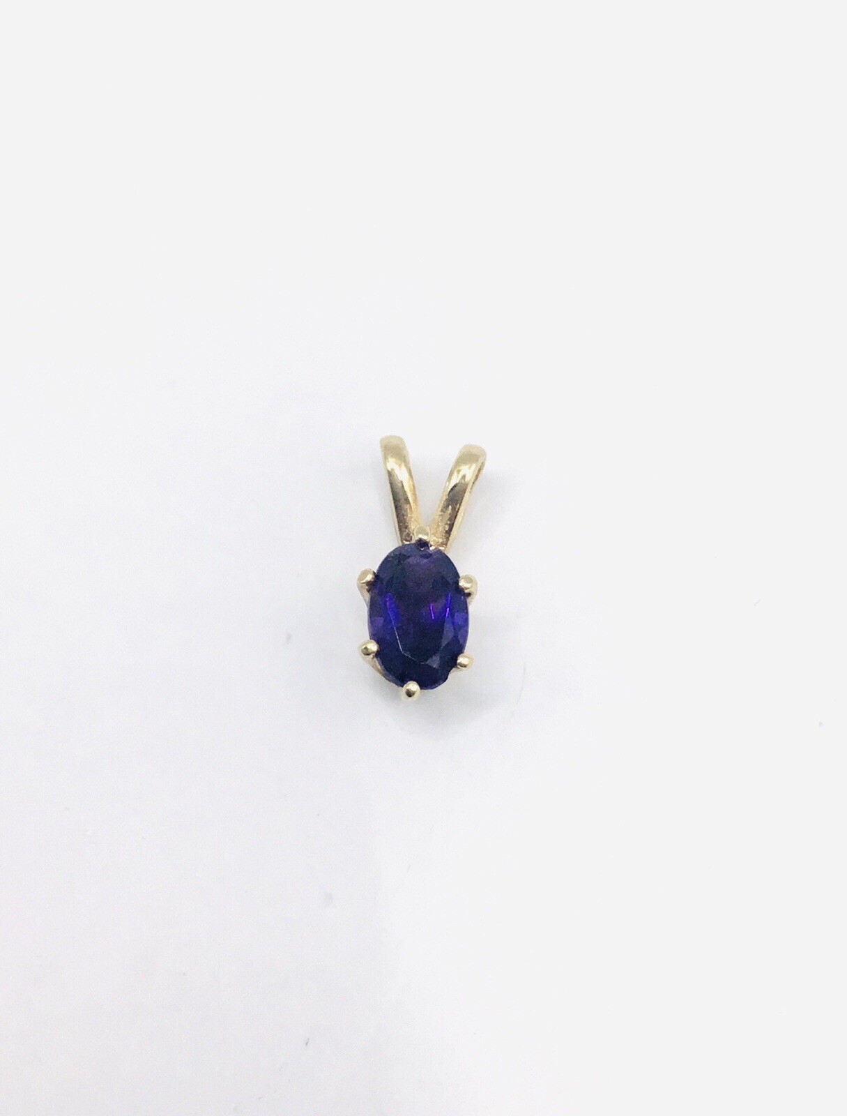 14k Solid Yellow Gold One Stone Pendant With 0.5ct Oval Amethyst – 0.5g, 12mm
