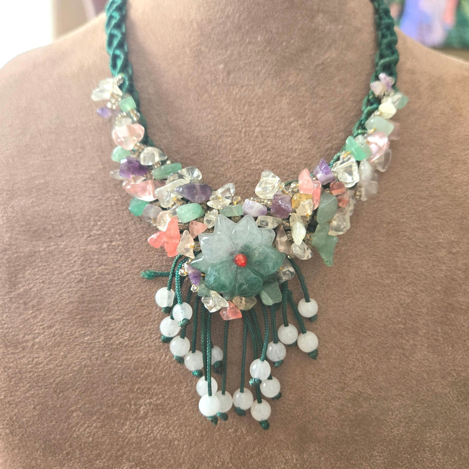 Vintage Semi- Precious-stones Floral Beaded Green Macrame Adjustable Necklace
