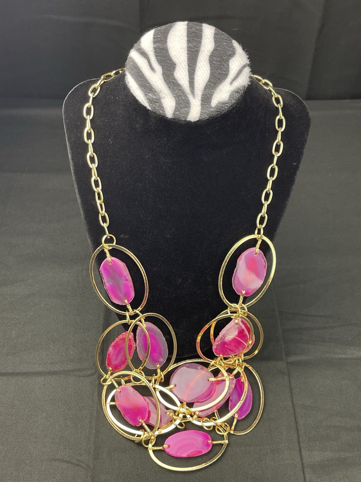 CGI CN Beautiful Statement Pink Gold Tone Necklace.