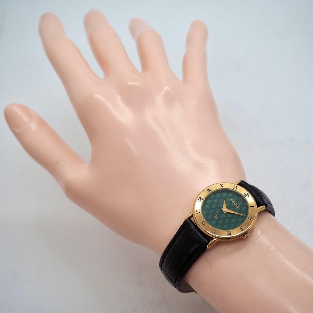 Gucci 3000L Ladies Watch Green Interlocking Quartz Japan 0713391