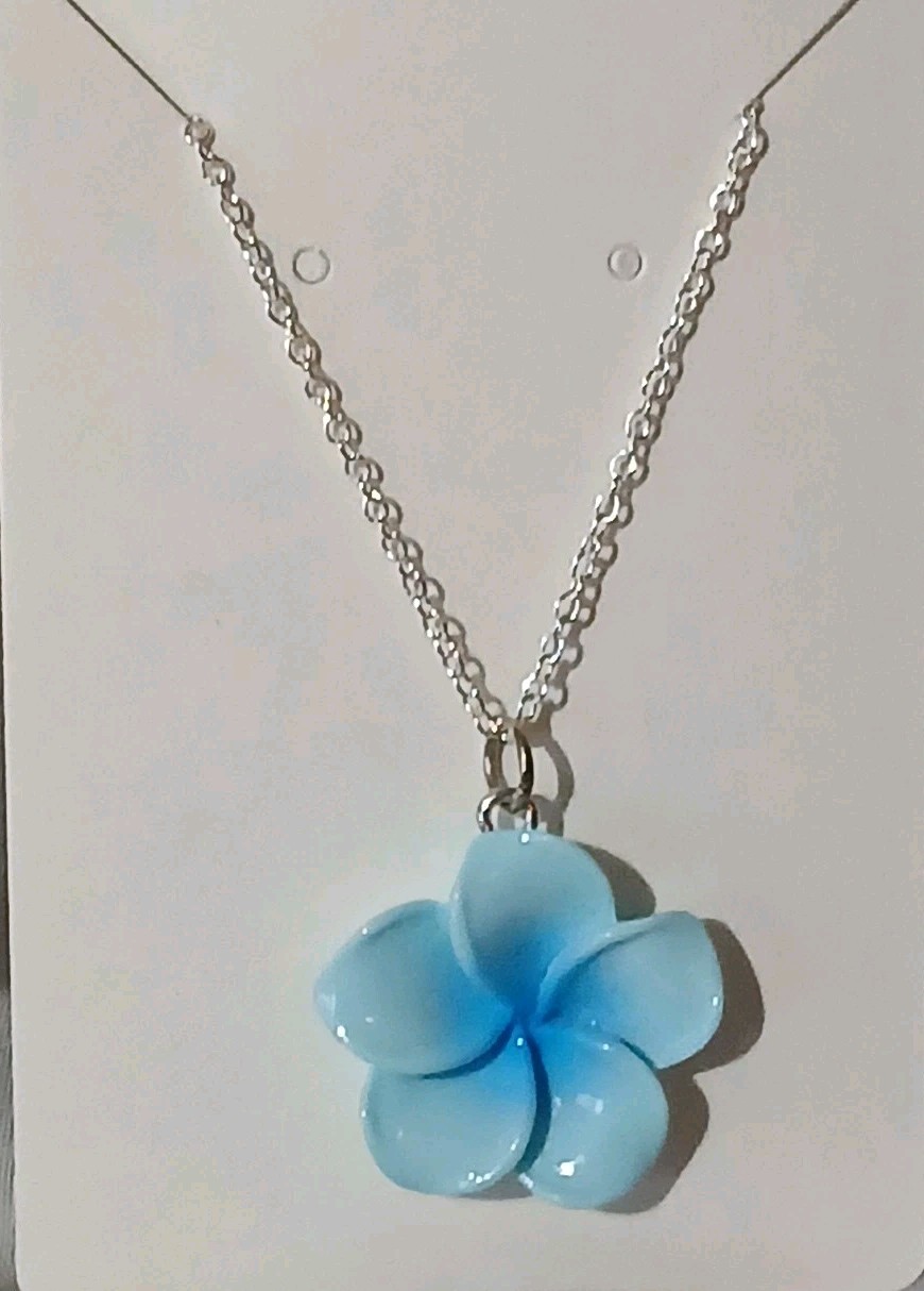 Blue Hawaiian Flower Necklace