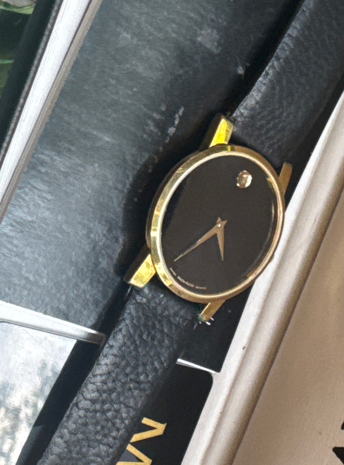 VINTAGE MOVADO MUSEUM 87-G4-875 Ultra Slim MENS WATCH