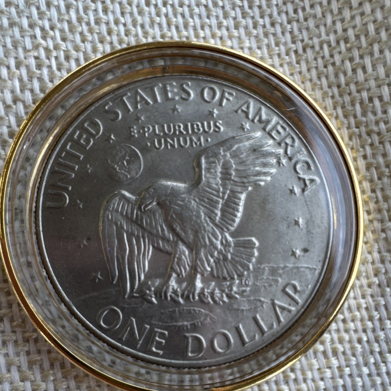 1974 Eisenhower $1 Coin Pendant Necklace Gold Tone Cable Chain Round