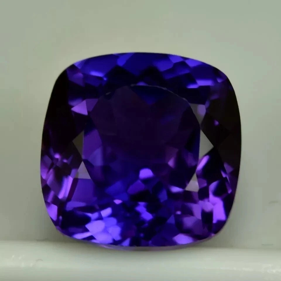 Untreated Natural Kashmiri BLUE Sapphire 10.10 Ct Certified Loose Gemstone