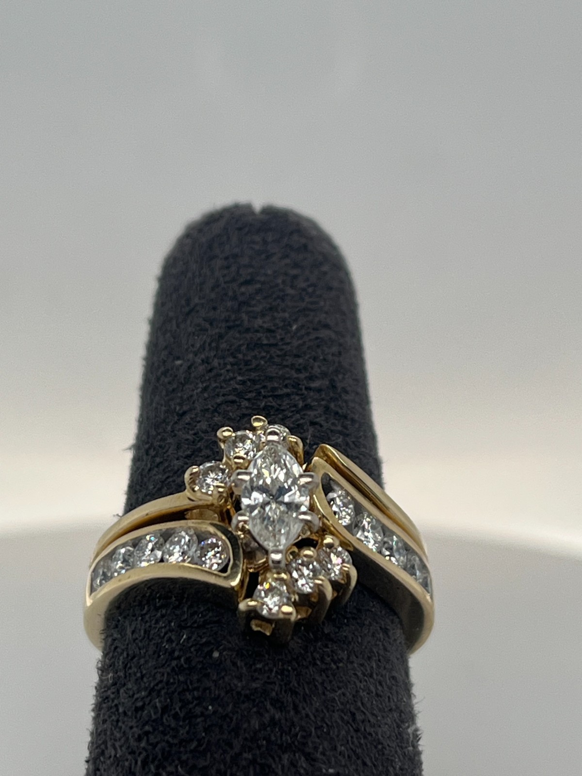 Ladies 14KT Yellow Gold Marquise Diamond Set, .35ct center, approx 1ctw 6.3 Gram
