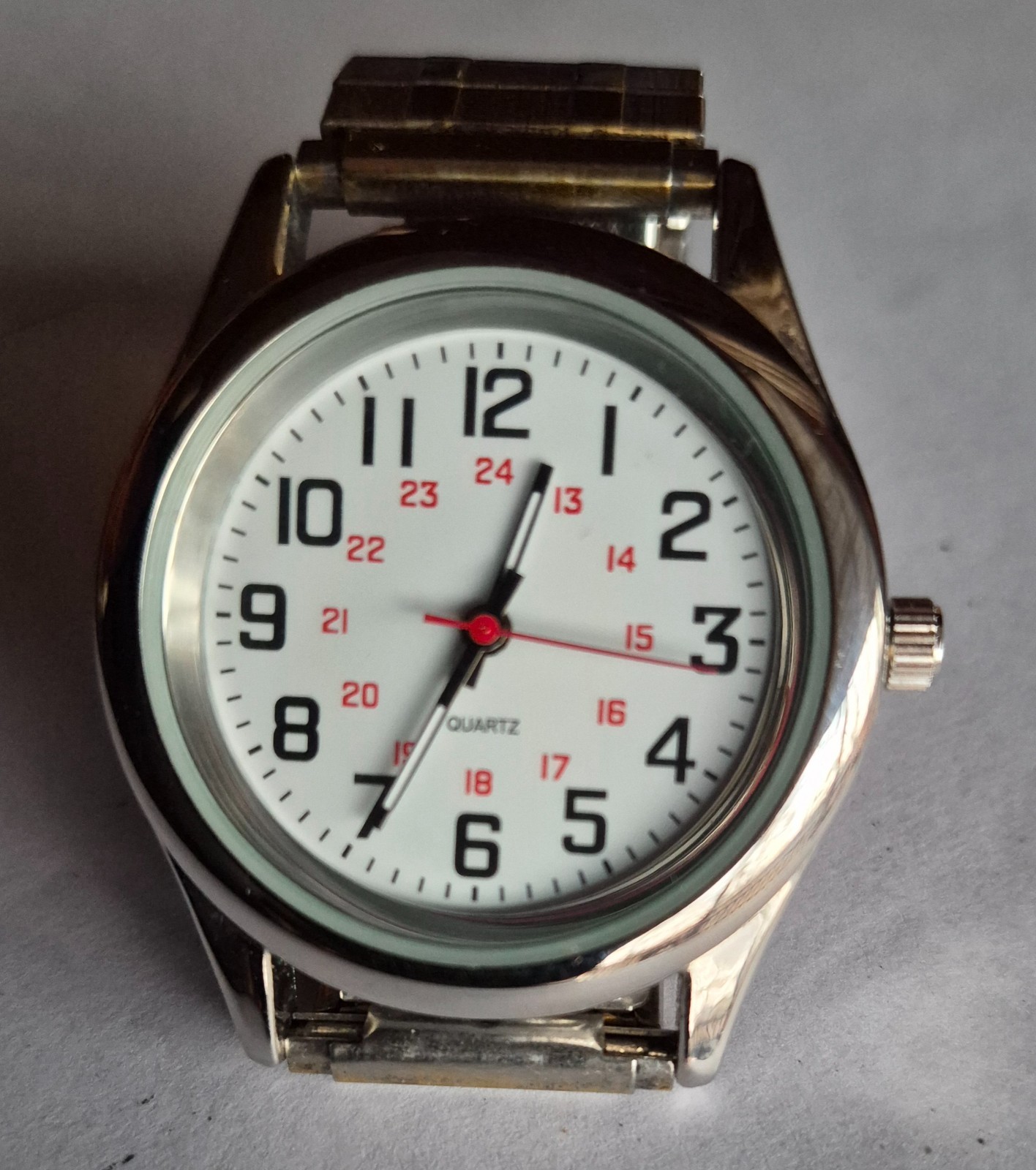 Accutime Watch Corp Quartz Mens 38 mm Flexband, great condition, very clean